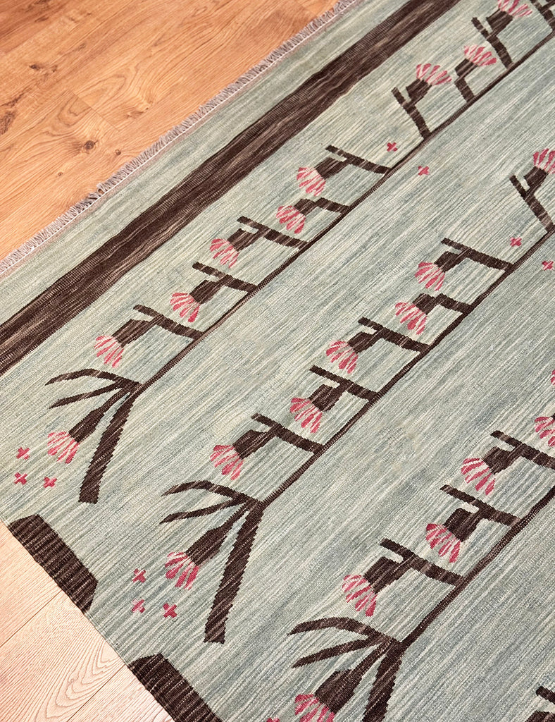 Scandinavian Kilim | 303cm x 245cm | Scandinavian Design | Emma Mellor