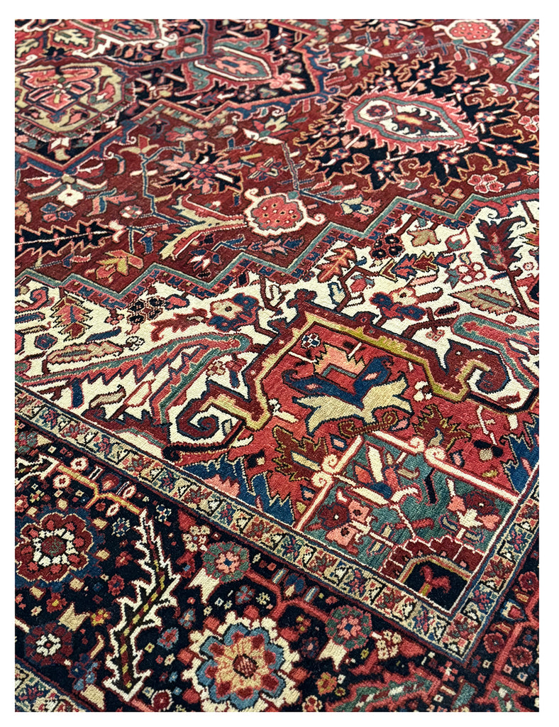 Antique Heriz Rug | 414cm x 305cm | Antique Carpets | Emma Mellor Rugs