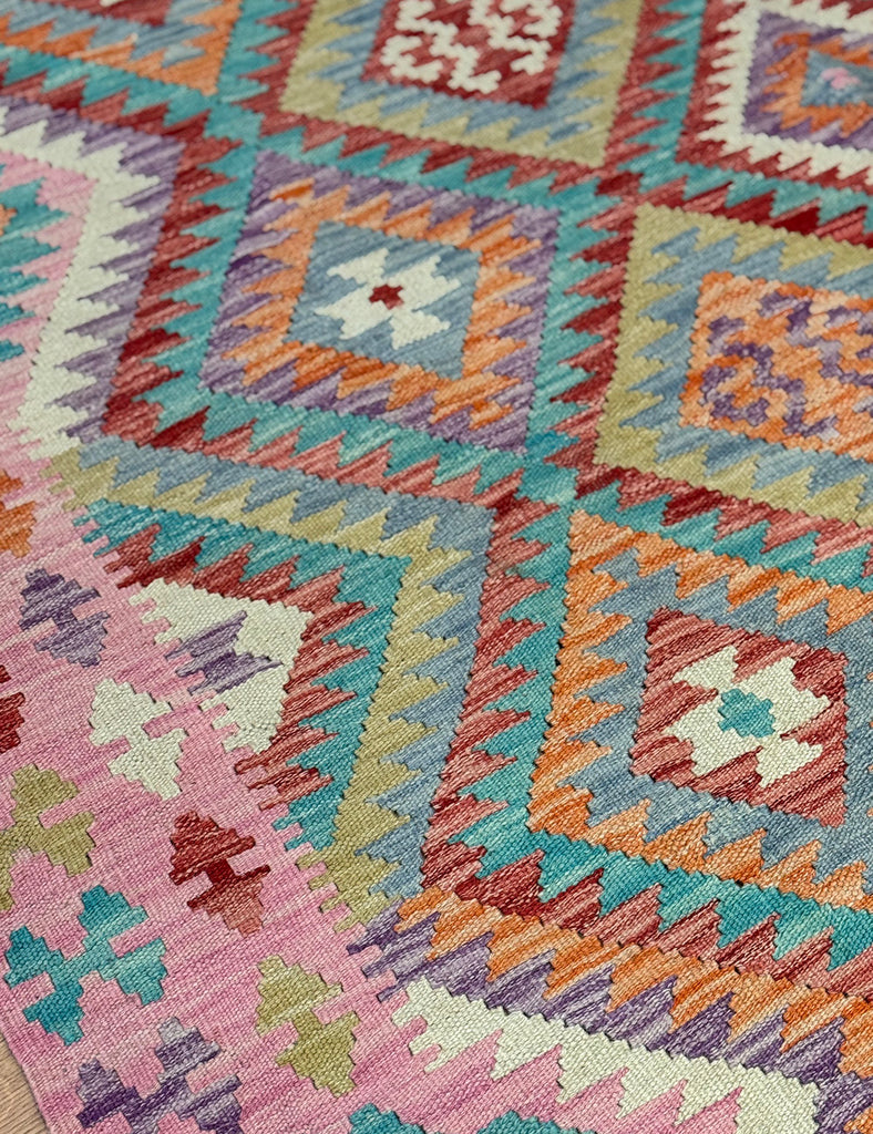 Kilim Rug | 231cm x 175cm | Chalk Kilim Rug | Emma Mellor Rugs London