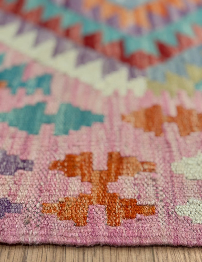 Kilim Rug | 231cm x 175cm | Chalk Kilim Rug | Emma Mellor Rugs London