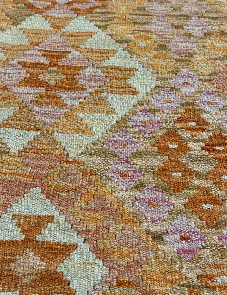 Kilim Rug | 206cm x 152cm | Chalk Kilim Rug | Emma Mellor Rugs London