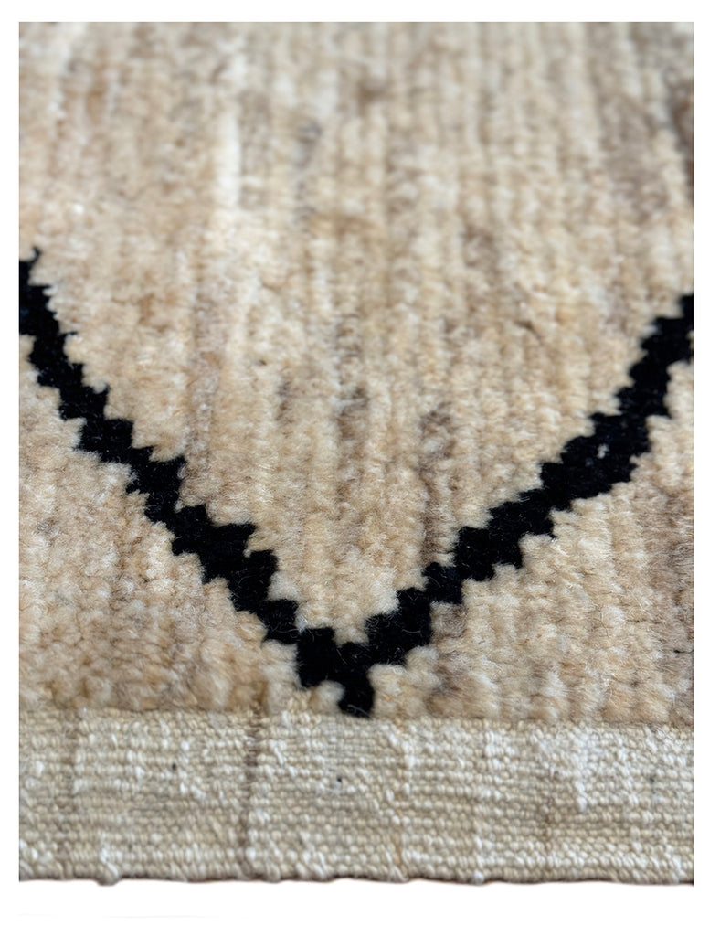 Gabbeh Rug | 336cm x 259cm | Contemporary Rugs | Emma Mellor Rugs