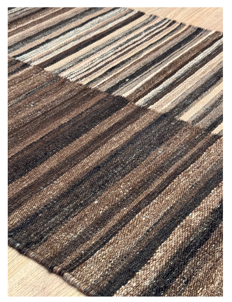 Scandinavian Kilim | 322cm x 71cm  | Kilim Rugs & Runners Emma Mellor