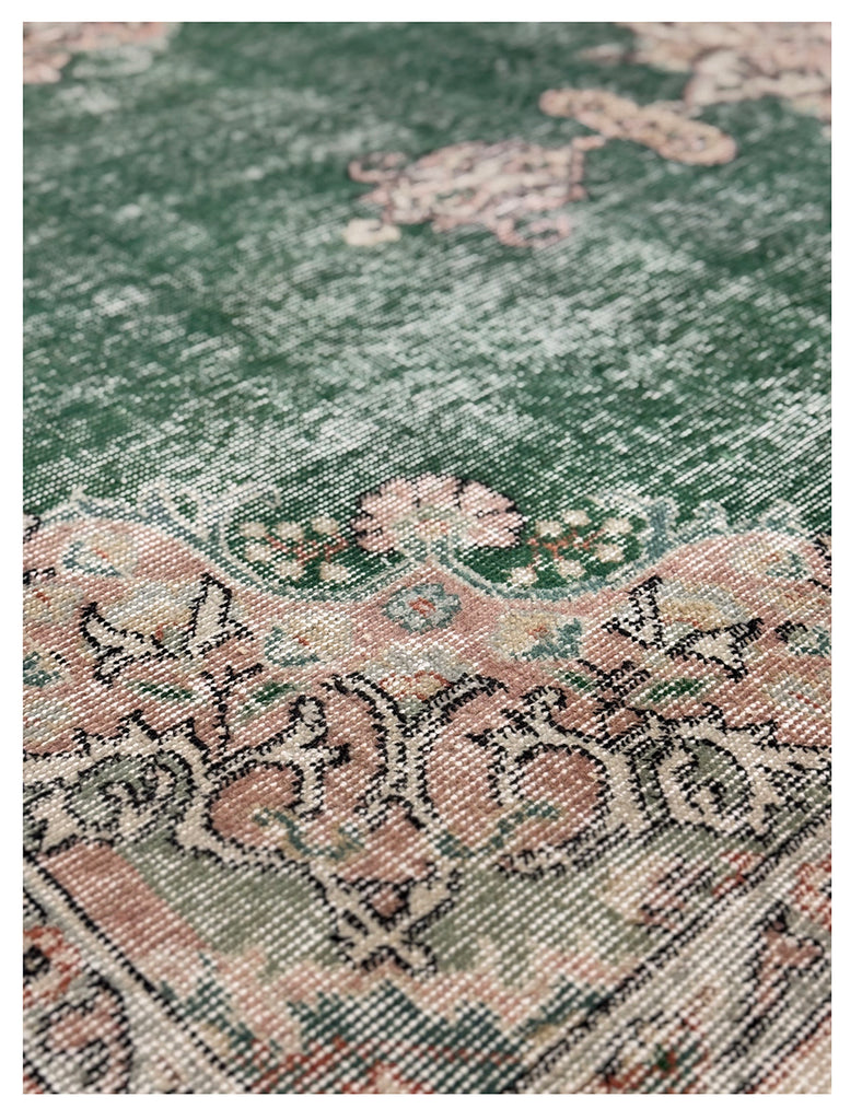 Vintage Keyseri Rug | 264cm x 157cm | Vintage Rugs | Emma Mellor Rugs
