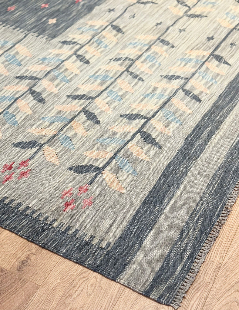 Scandinavian Kilim | 303cm x 245cm | Scandinavian Design | Emma Mellor