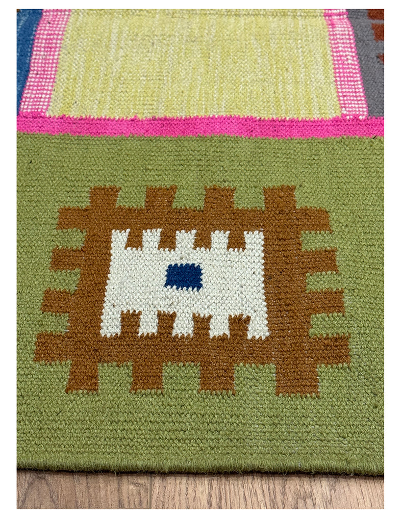 Scandinavian Kilim | 238cm x 163cm | Swedish Kilim Rugs | Emma Mellor