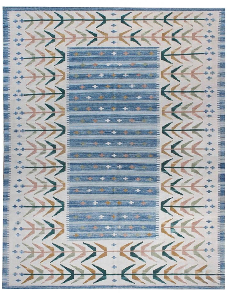 Scandinavian Kilim | 295cm x 232cm | Scandinavian Design | Emma Mellor