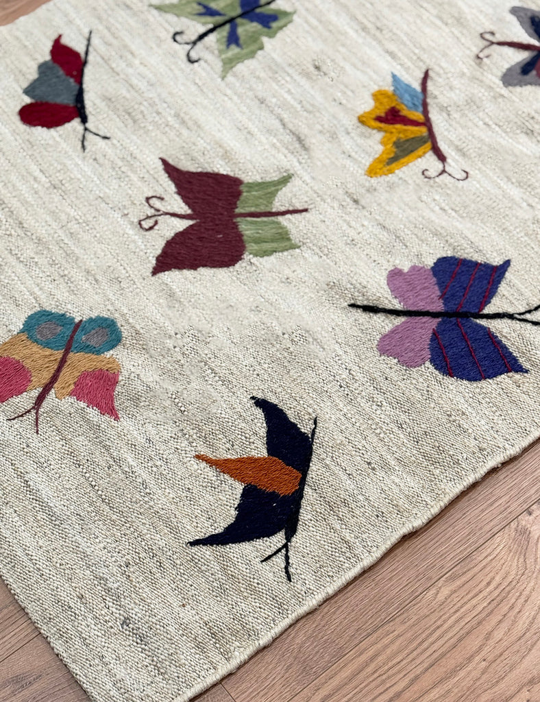 Suzani Rug | 134cm x 82cm | Papillon Rugs | Emma Mellor Handmade Rugs