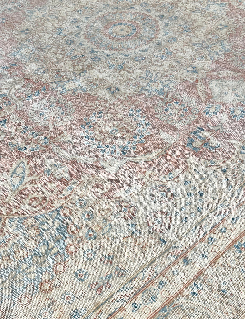 Vintage Tabriz Rug | 386cm x 278cm| Vintage Rugs | Emma Mellor Rugs