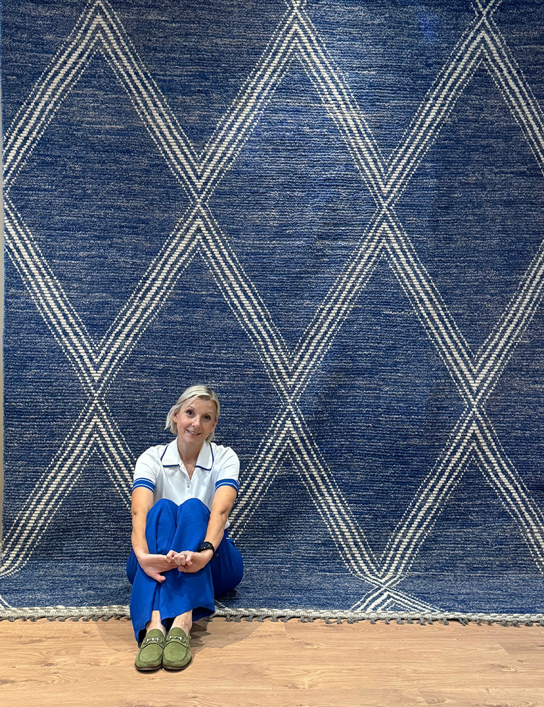 Topov Rug | 318cm x 245cm | Contemporary Rugs | Emma Mellor Rugs