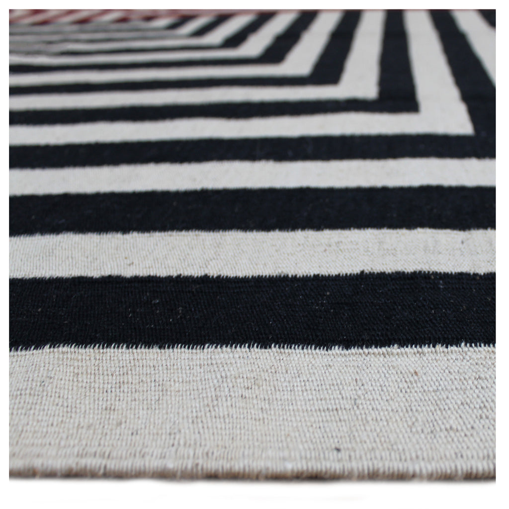 D1971 by Emma Mellor | Handmade Rugs and Kilims