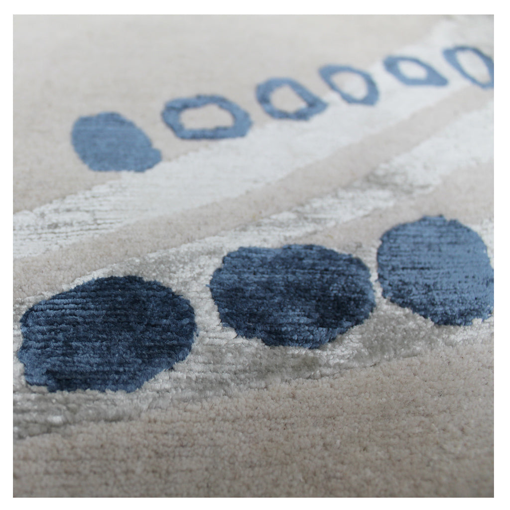 SKINNY RIBBONS  - 400cm x 300cm (13'1 x 10') - CONTEMPORARY RUGS - HANDMADE RUG COMPANY