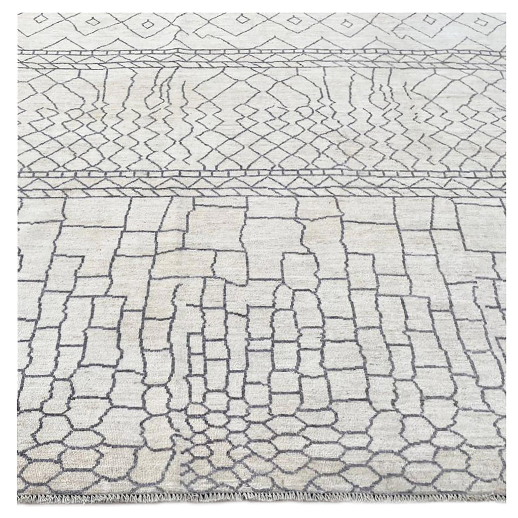 LARGE QAMBANI RUG - LARGE CONTEMPORARY RUGS - Emma Mellor