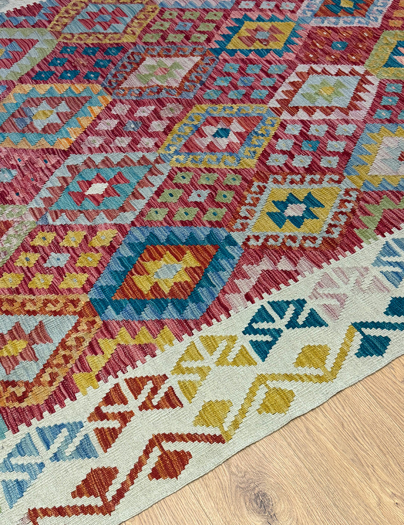 Kilim Rug | 235cm x 170cm | Chalk Kilim Rug | Emma Mellor Rugs London