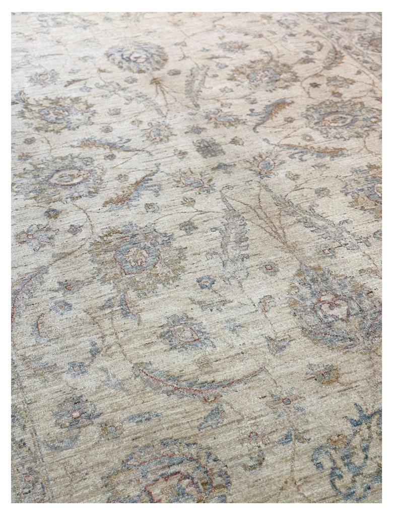 Farahan Rug | 300cm x 209cm | Classic Rugs | Emma Mellor Handmade Rugs