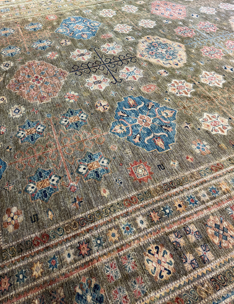 Gendje Rug | 480cm x 352cm | Large Rugs | Emma Mellor Handmade Rugs
