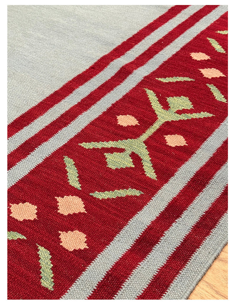 Scandinavian Kilim | 395cm x 305cm | Scandinavian Design | Emma Mellor
