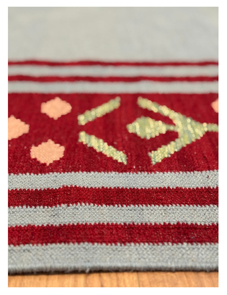 Scandinavian Kilim | 395cm x 305cm | Scandinavian Design | Emma Mellor