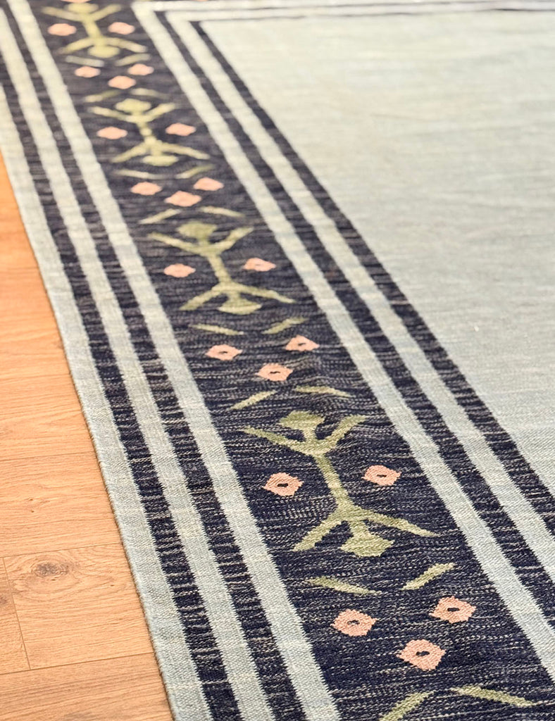 Scandinavian Kilim | 385cm x 262cm | Scandinavian Design | Emma Mellor