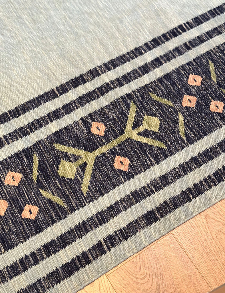Scandinavian Kilim | 385cm x 262cm | Scandinavian Design | Emma Mellor