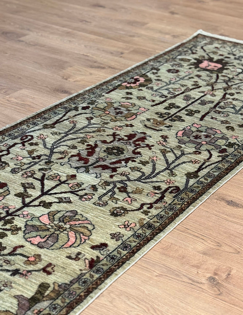 Antique Gold Hall Runner | 298cm x 81cm | Hall Rugs | Emma Mellor Rugs