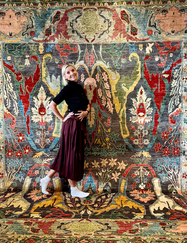 Karakul Rug | 432cm x 304cm | Large Handmade Rugs | Emma Mellor Rugs