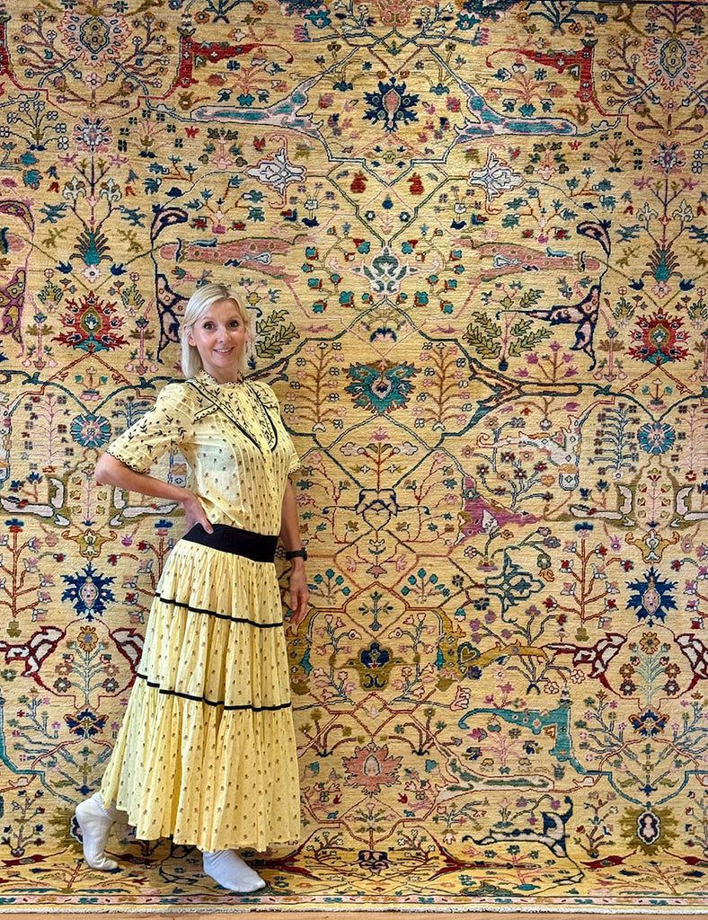Karakul Rug | 301cm x 247cm | Large Handmade Rugs | Emma Mellor Rugs