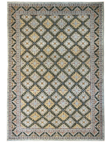 Old Trellis Kashan | 311cm x 210cm | Emma Mellor Handmade Rugs London