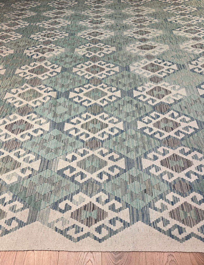 Chalk Kilim Rug | 397cm x 328cm | Kilims | Emma Mellor Handmade Rugs