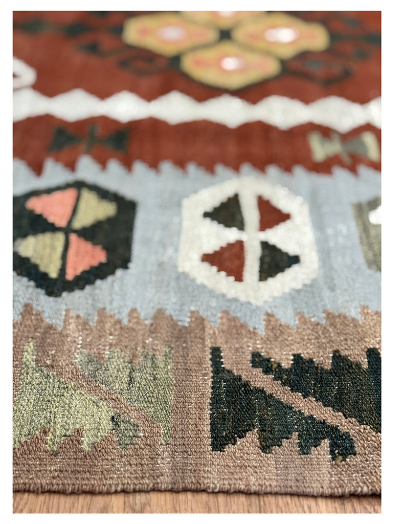 Kilim Rug |  197cm x 148cm | Bala Kilim Rug | Emma Mellor Rugs London