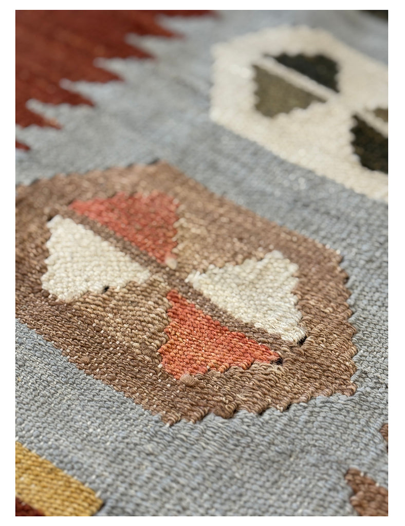 Kilim Rug |  197cm x 148cm | Bala Kilim Rug | Emma Mellor Rugs London