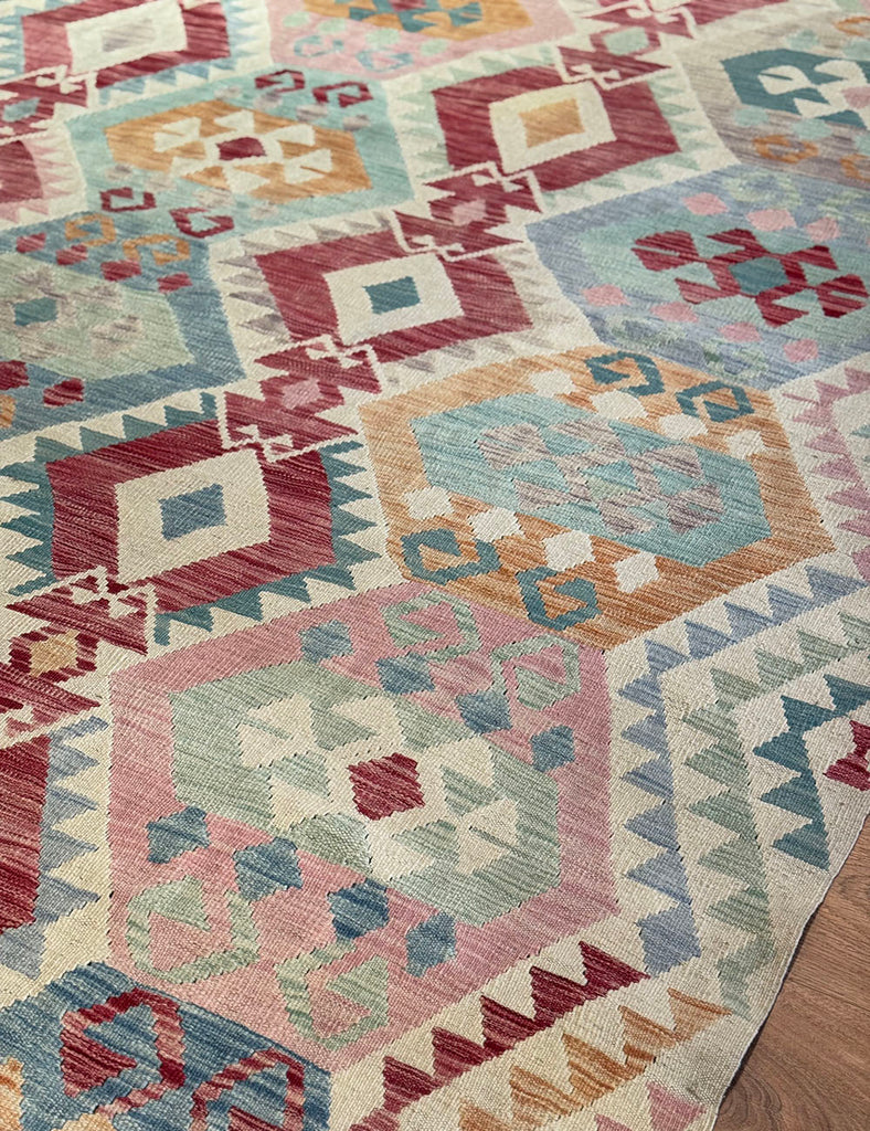 Chalk Kilim Rug | 398cm x 301cm | Kilims | Emma Mellor Handmade Rugs