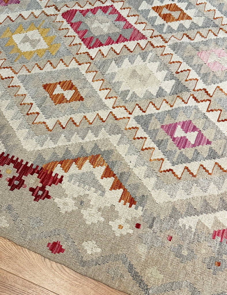 Kilim Rug | 230cm x 178cm | Chalk Kilim Rug | Emma Mellor Rugs London
