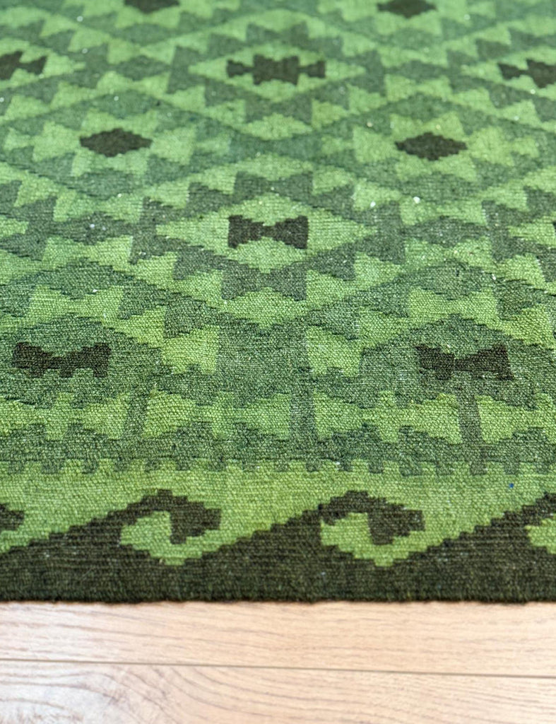 Large Kilim Rug In Avocado Green | 476cm x 302cm | Emma Mellor Handmade Rugs