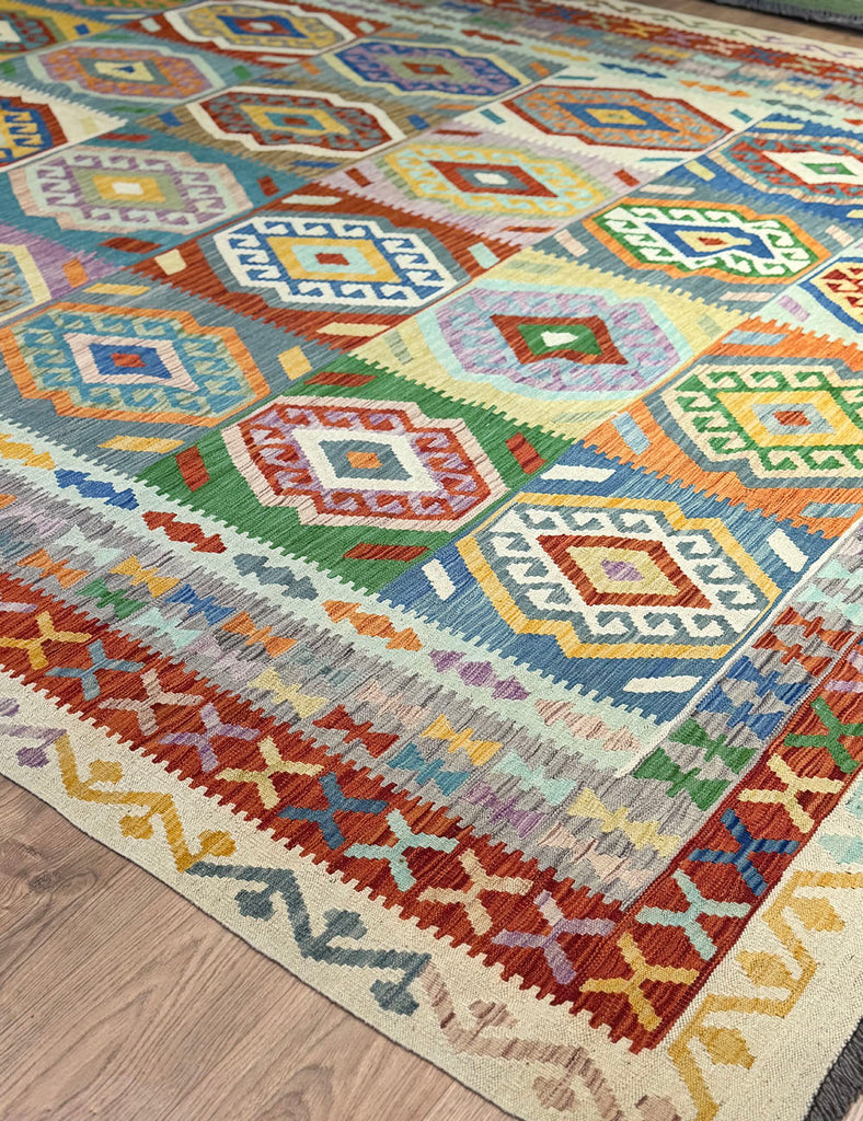 Large Kilim Rug | 397cm x 307cm | Kilim Rug | Emma Mellor Rugs London