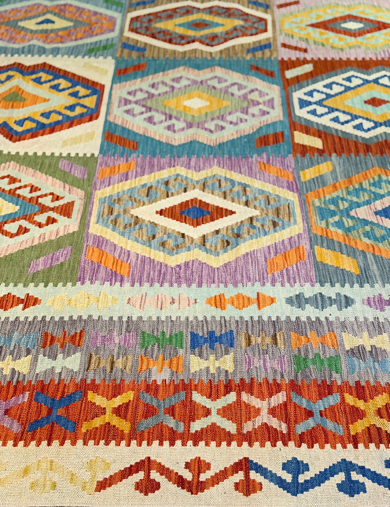 Large Kilim Rug | 397cm x 307cm | Kilim Rug | Emma Mellor Rugs London