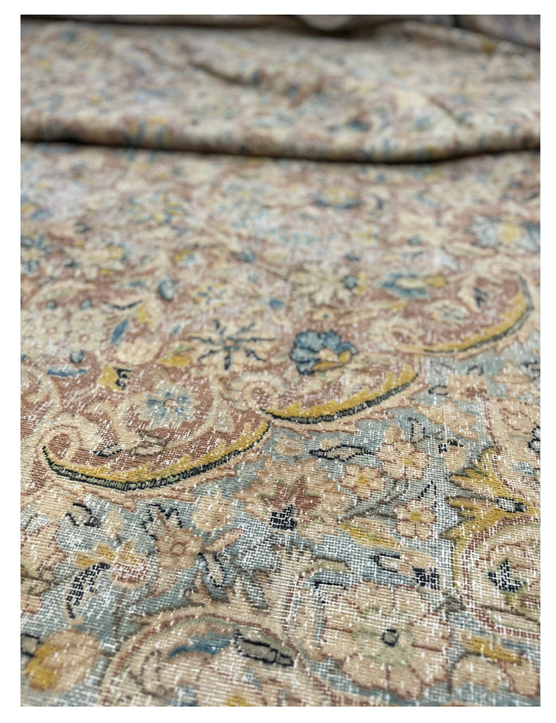 Vintage Persian Rug | 475cm x 332cm | Bayat Rugs | Emma Mellor Rugs