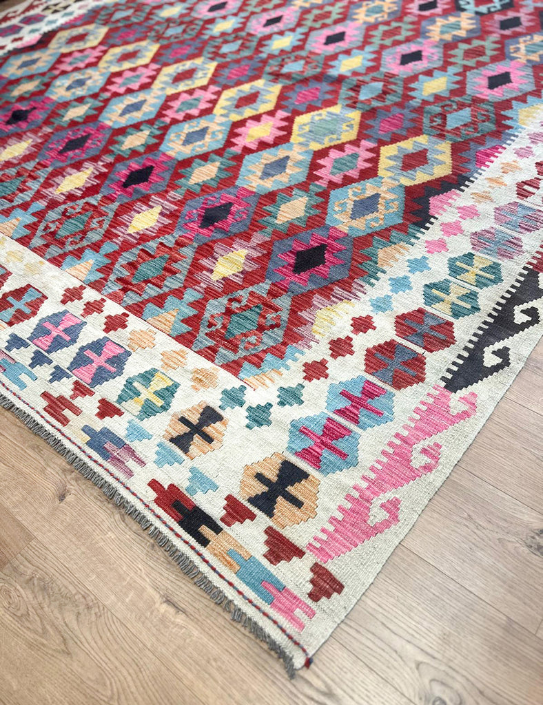 Kilim Rug | 300cm x 268cm | Mamora Kilim Rug | Emma Mellor Rugs London