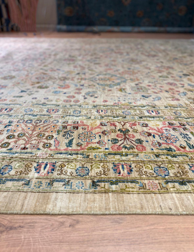 Petit Trianon Mazar Rug  - 405cm x 300cm - Large Rugs - Handmade with fine wool and natural dyes | Worldwide Shipping | Emma Mellor Handmade Rugs