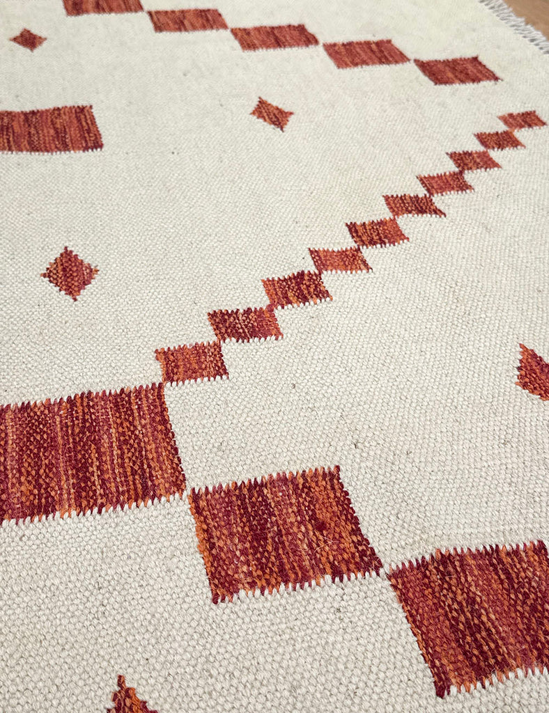 Rayna Kilim | 345cm x 245cm | Scandinavian Design | Emma Mellor