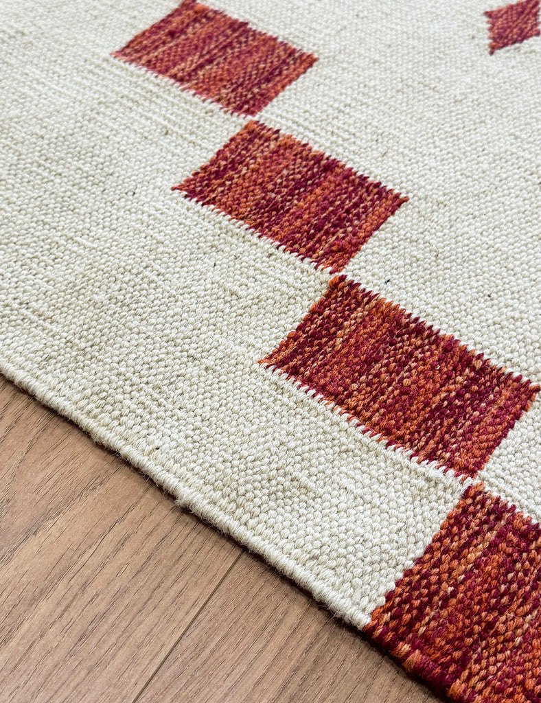 Rayna Kilim | 345cm x 245cm | Scandinavian Design | Emma Mellor