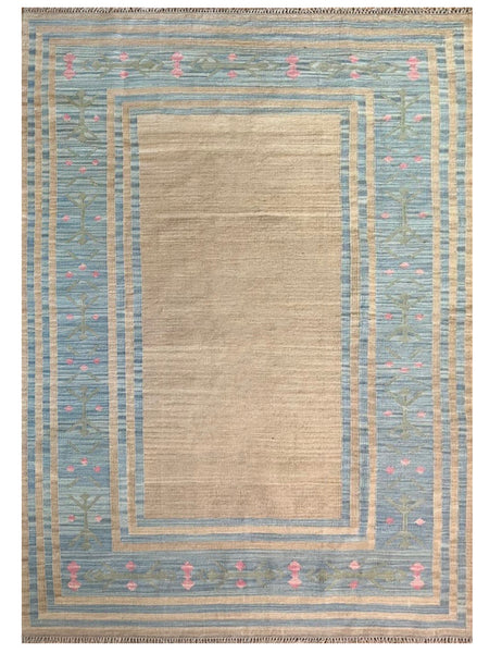 Gretel Kilim | 245cm x 189cm  | Scandinavian Kilim | Emma Mellor Rugs