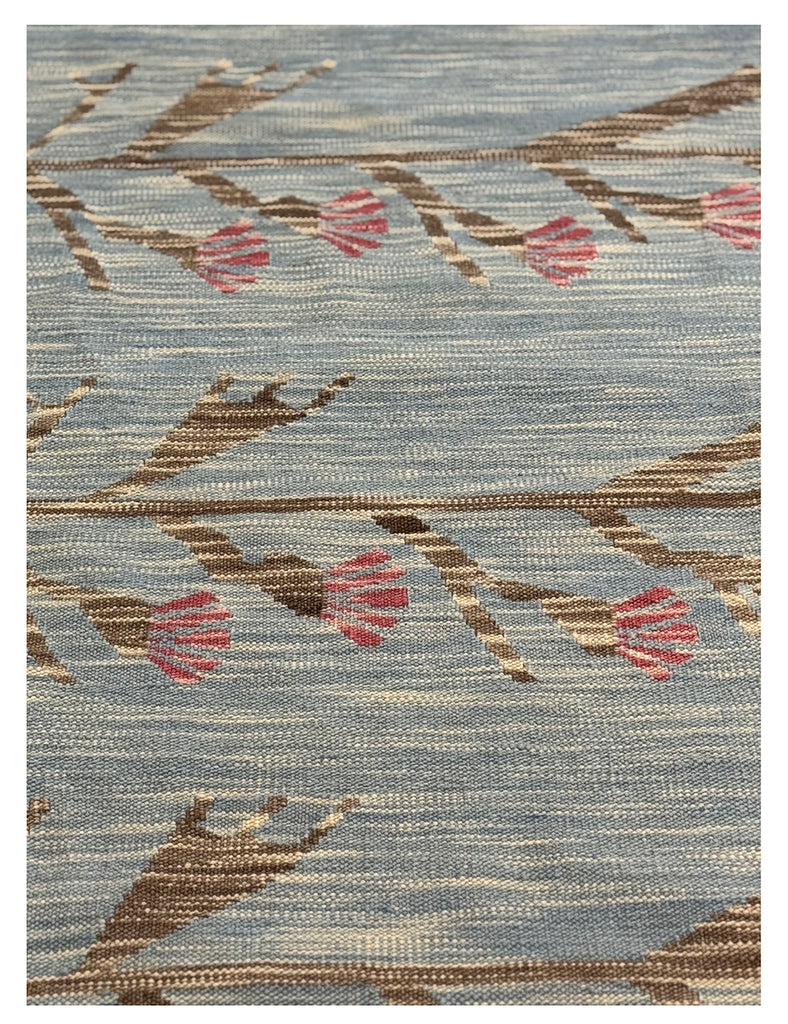 Scandinavian Kilim | 303cm x 245cm | Scandinavian Design | Emma Mellor