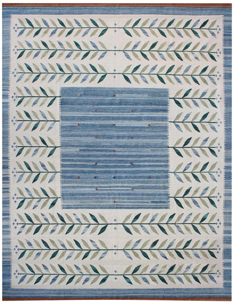 Scandinavian Kilim | 395cm x 305cm | Scandinavian Design | Emma Mellor