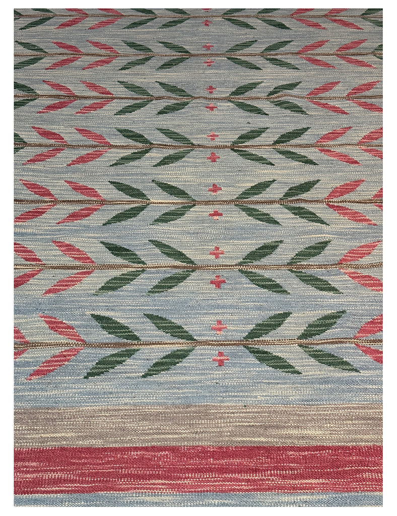 Scandinavian Kilim | 303cm x 245cm | Scandinavian Design | Emma Mellor