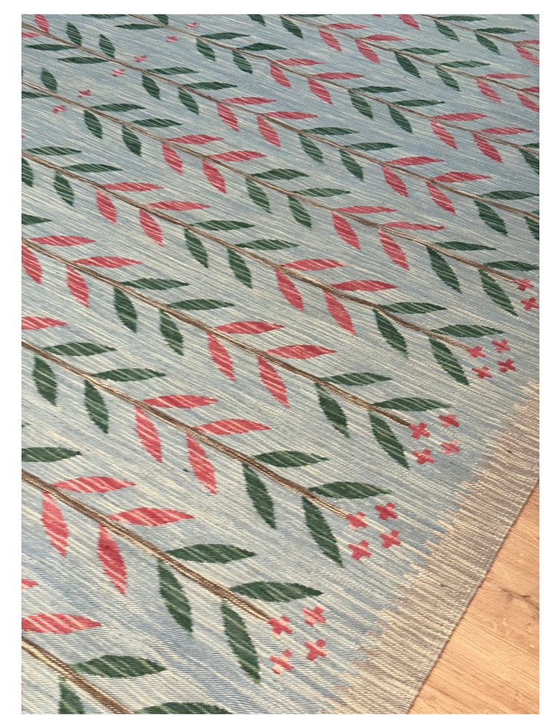 Scandinavian Kilim | 303cm x 245cm | Scandinavian Design | Emma Mellor