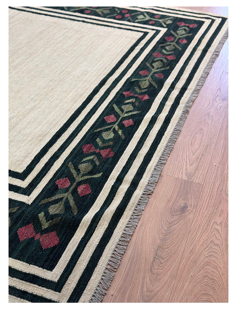 Scandinavian Kilim | 303cm x 245cm | Scandinavian Design | Emma Mellor