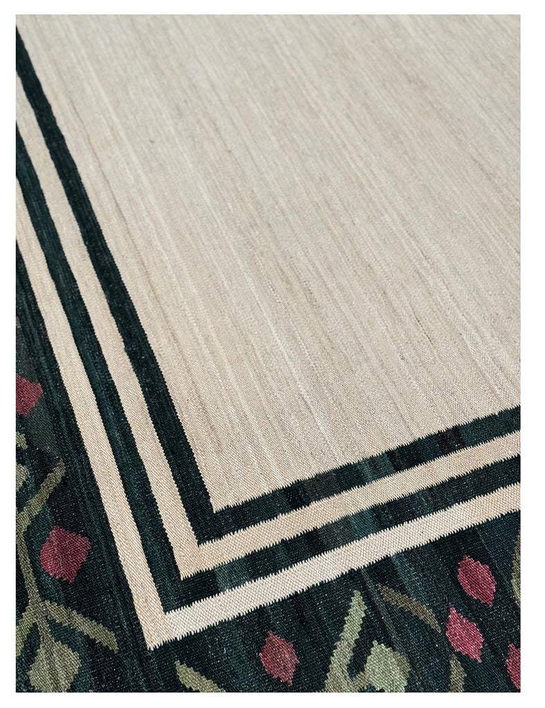 Scandinavian Kilim | 303cm x 245cm | Scandinavian Design | Emma Mellor