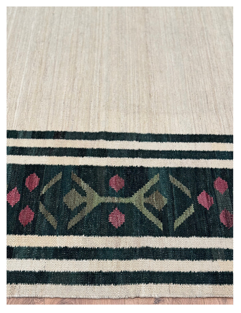 Scandinavian Kilim | 303cm x 245cm | Scandinavian Design | Emma Mellor
