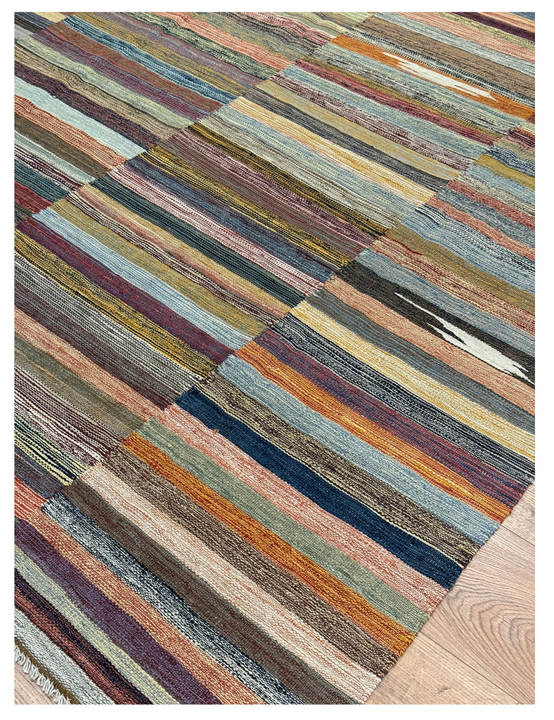 Scandinavian Design Ingaborg Kilim | 300cmcm x 201cm | Emma Mellor Rugs